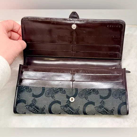 SOLD CELINE Vintage Macadam Logo Canvas/Patent Leather Long Flap Snap Wallet - Picture 10 of 16